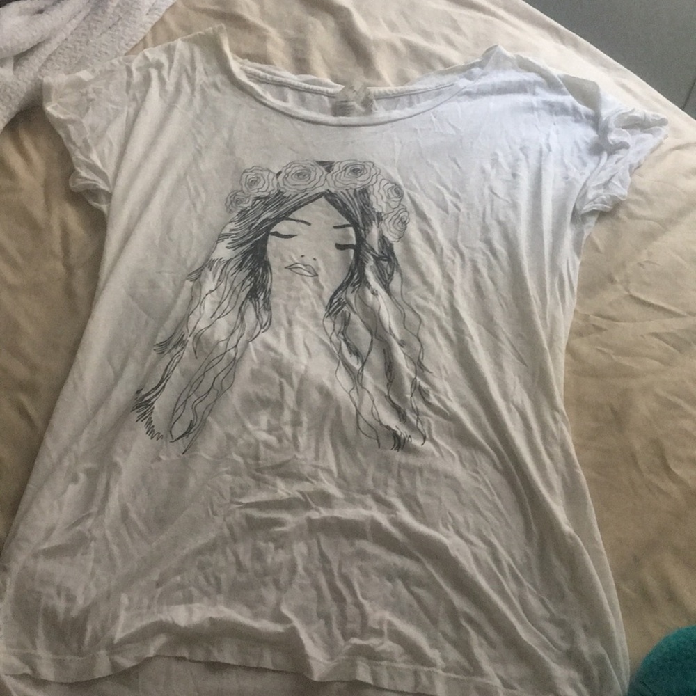 ✨free with bundle✨  comfy sleep shirt